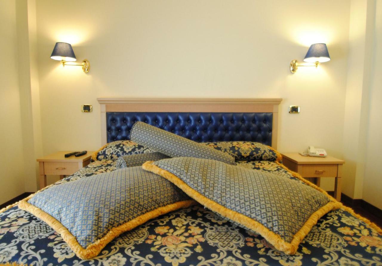 Hotel Concorde Sant'Egidio alla Vibrata Ngoại thất bức ảnh